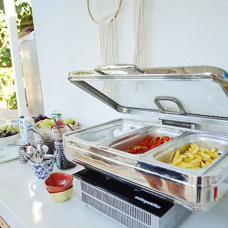 ホテル ゴールデン ライトハウス 2*