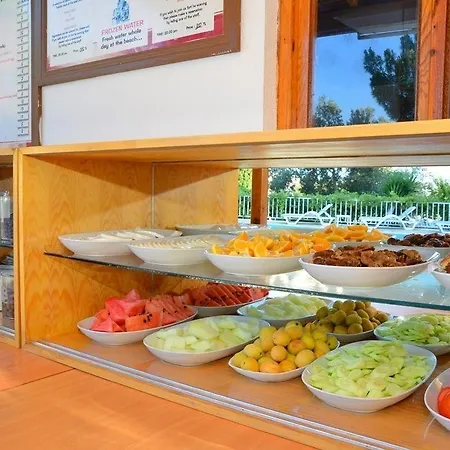 ゴールデン ライトハウス パタラ