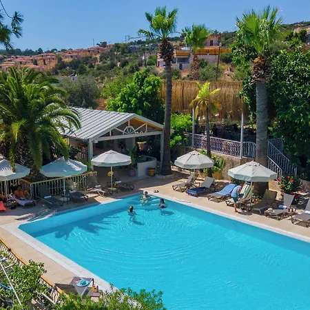 ホテル ゴールデン ライトハウス