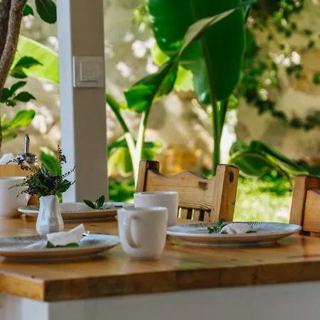 Hotel Golden Lighthouse 2*