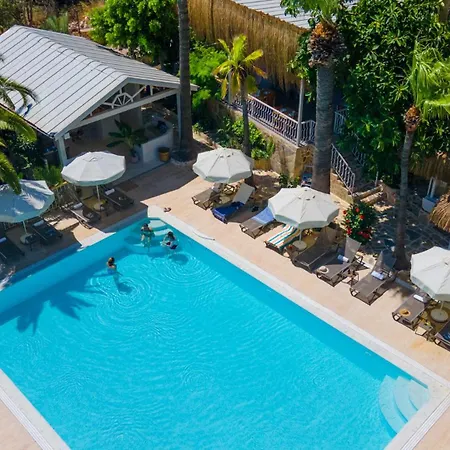 Golden Lighthouse Otel 2*
