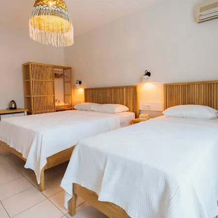 Hotel Golden Lighthouse 2*