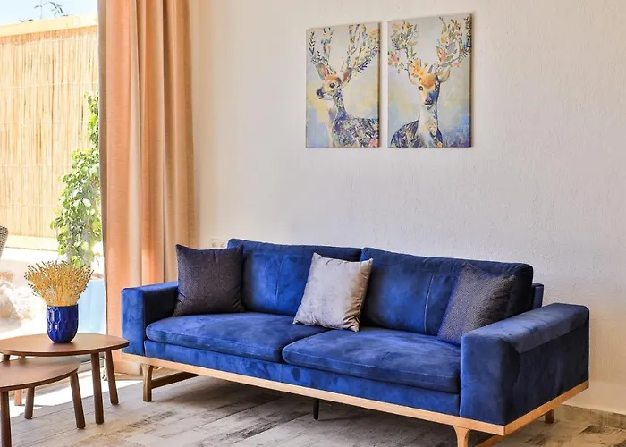 ホテル ゴールデン ライトハウス