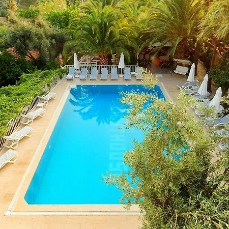 Golden Lighthouse 2*