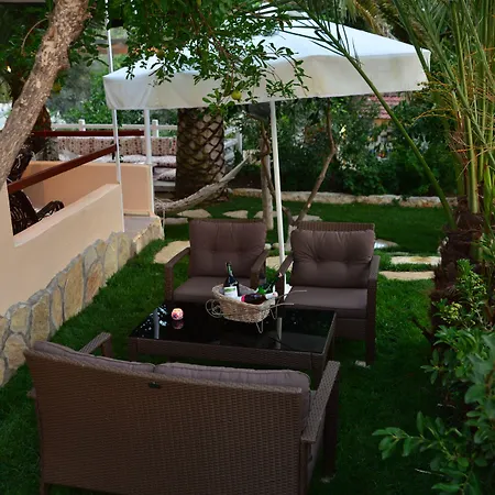 Hotel Golden Lighthouse